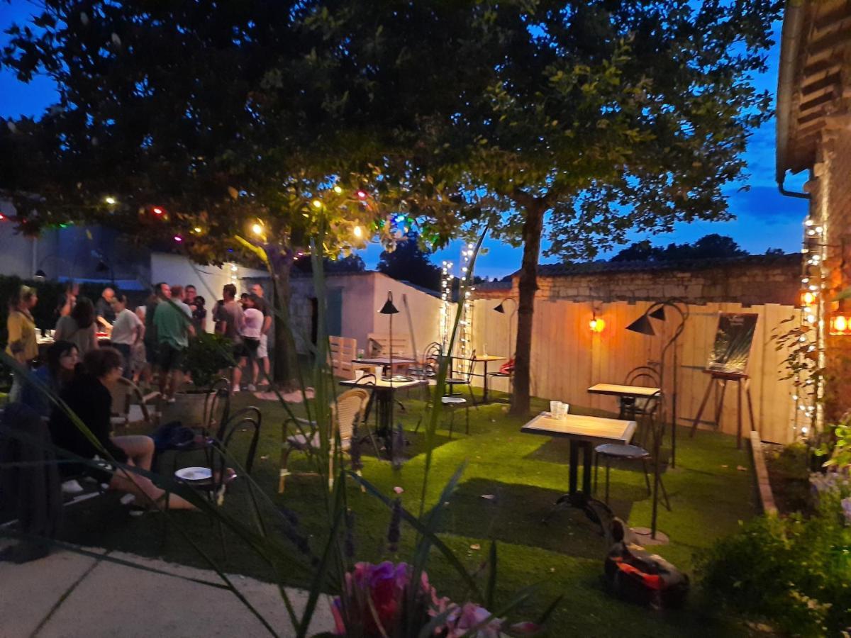 L'Auberge Des Artistes Nieul-sur-l'Autise Eksteriør billede